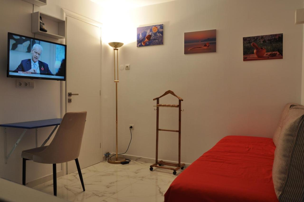 Taratsaki Apartment Athens Exterior photo